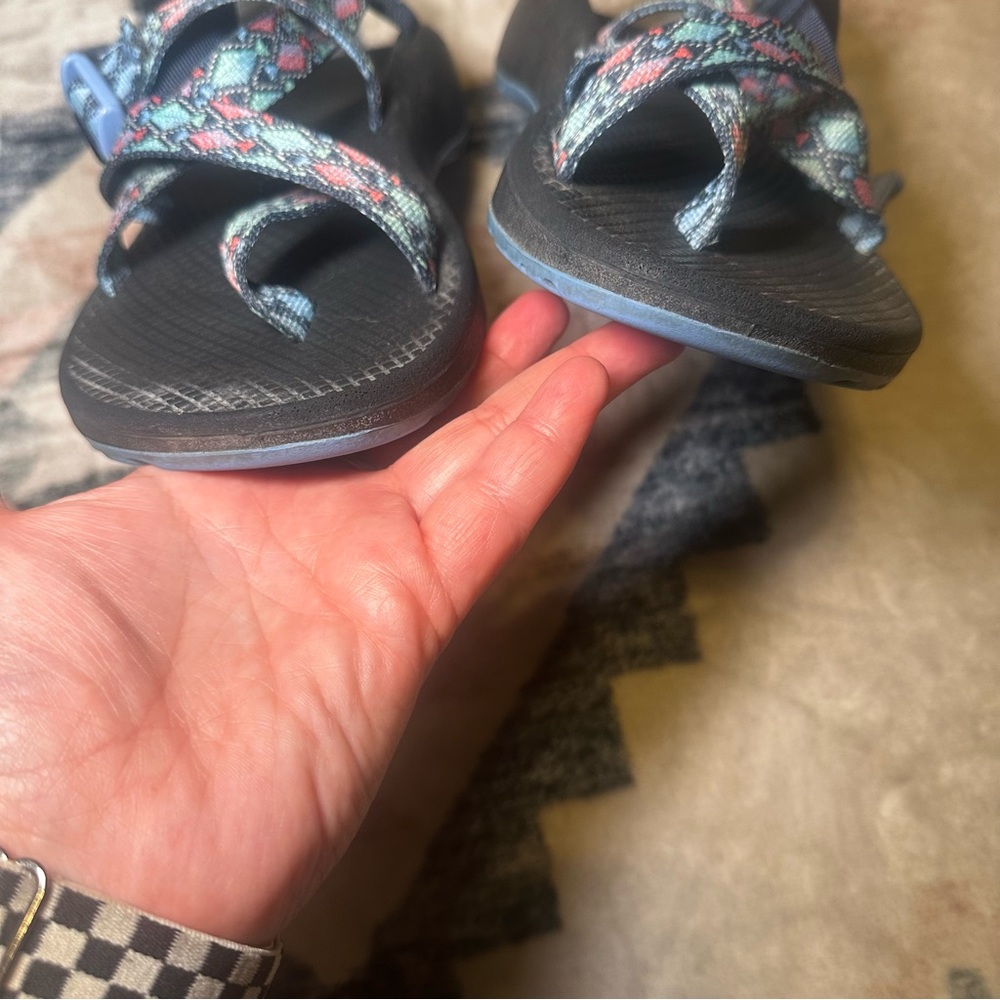 Chaco Cloud Black and Blue Sandals size 9 - Picture 7 of 8